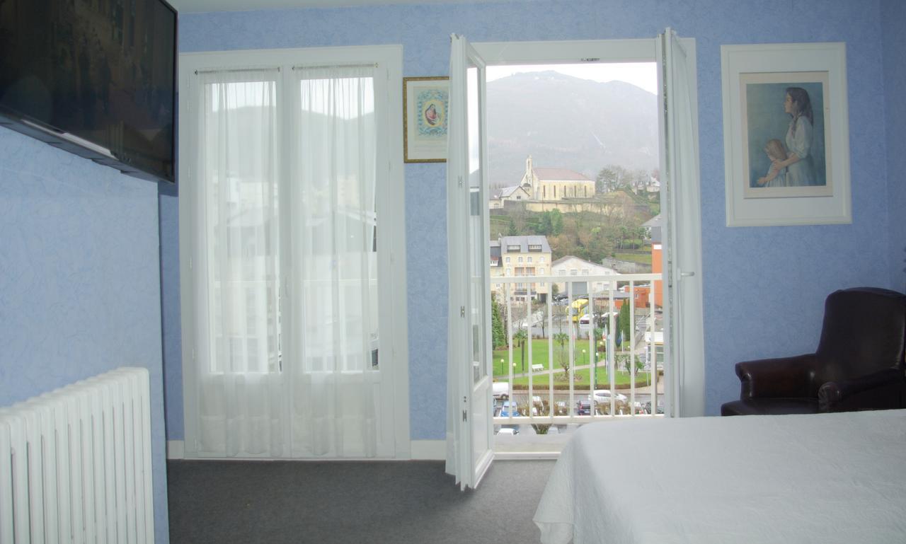 Hotel De L'Europe Лурд Экстерьер фото